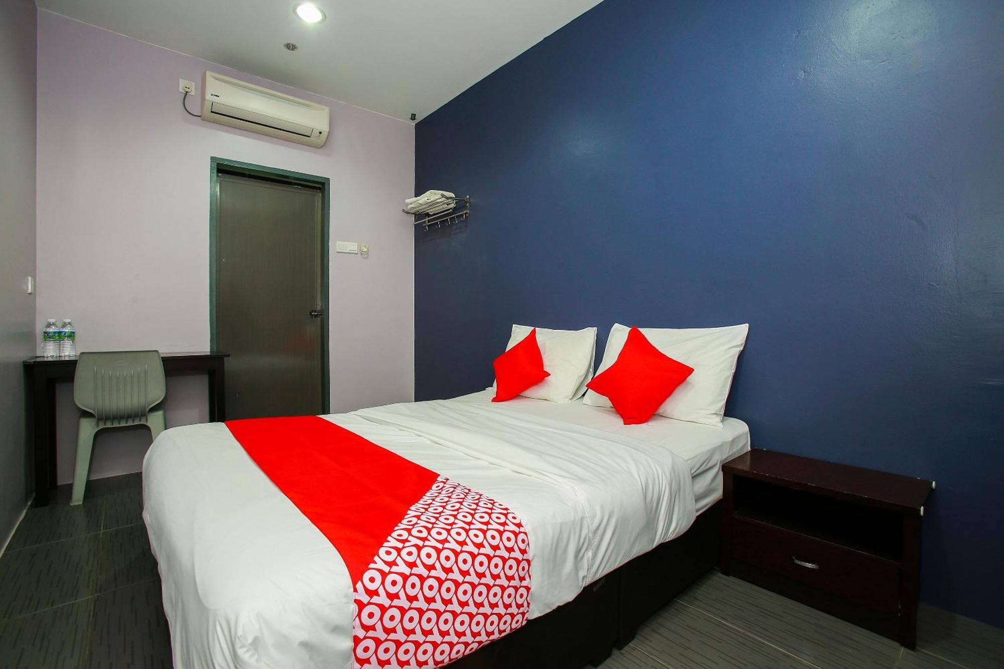 Oyo 89332 De Hotel Teluk Intan Eksteriør bilde